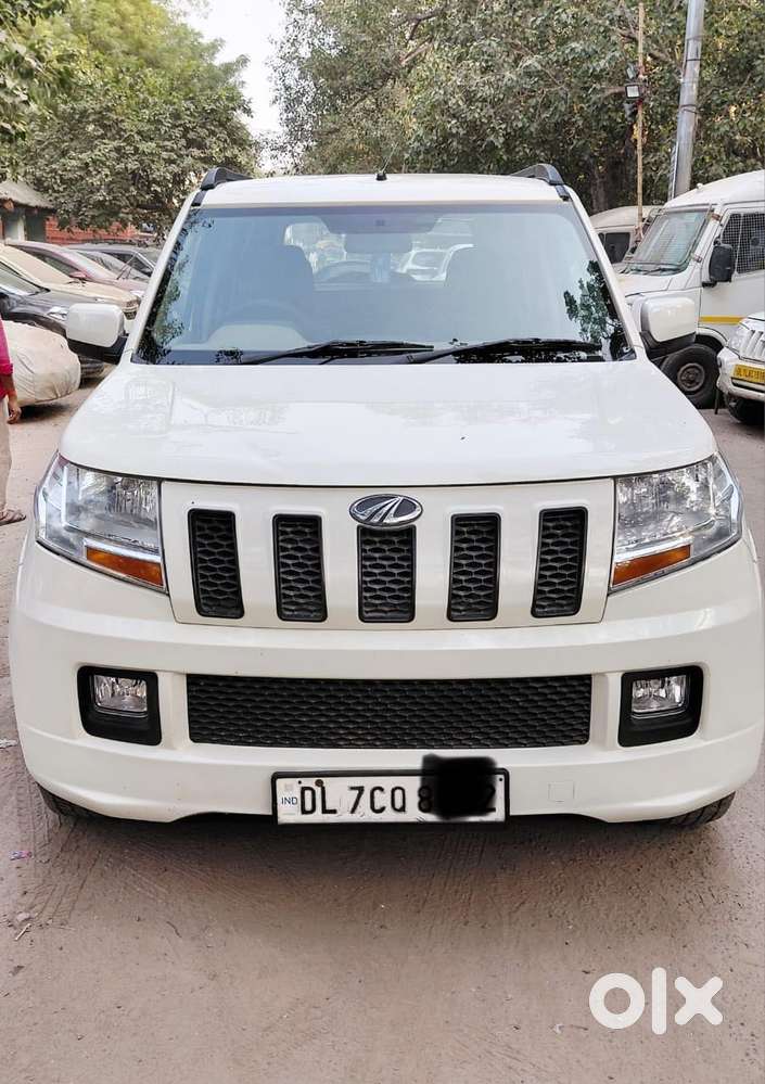 Mahindra TUV 300 T4 PLUS, 2019, Diesel