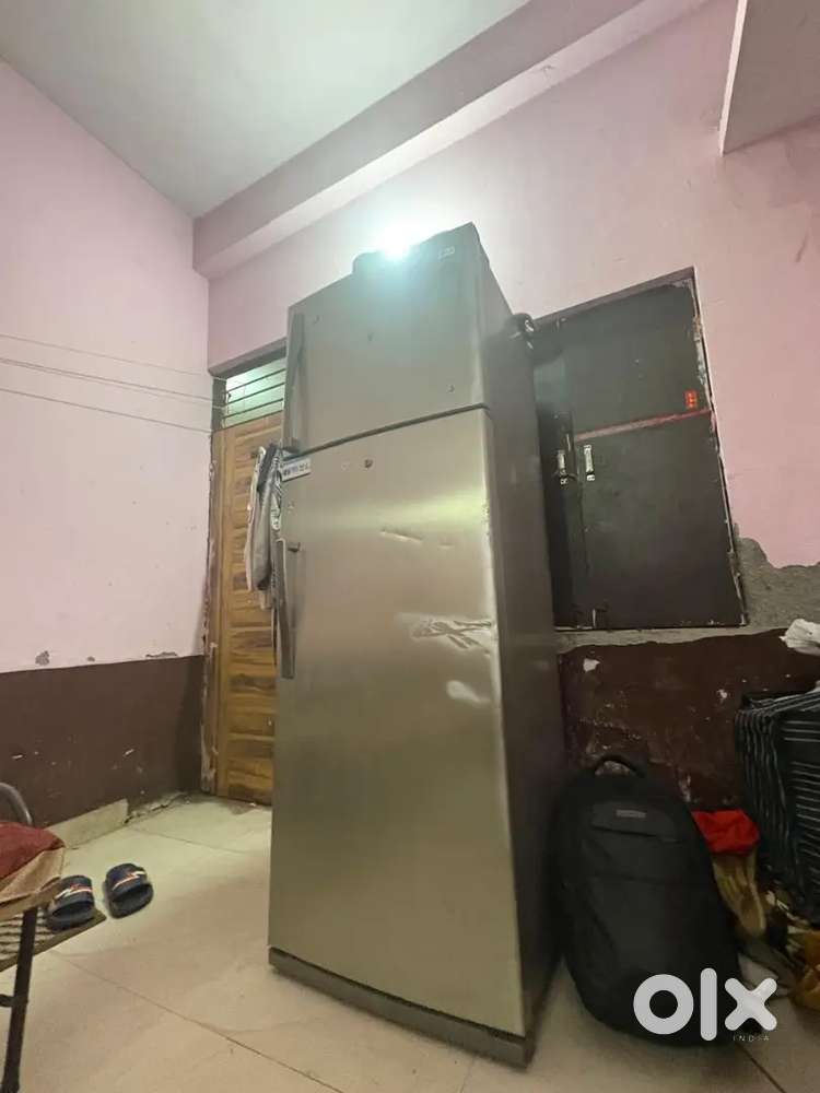 LG fast cooling fridge