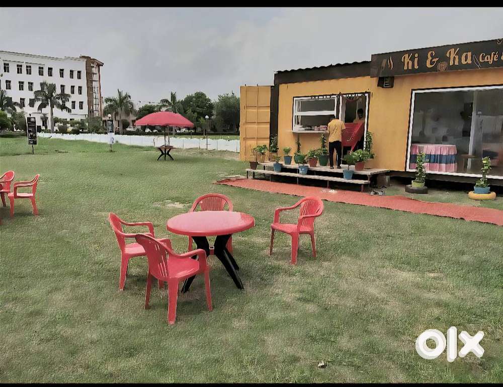 Imported container cafe