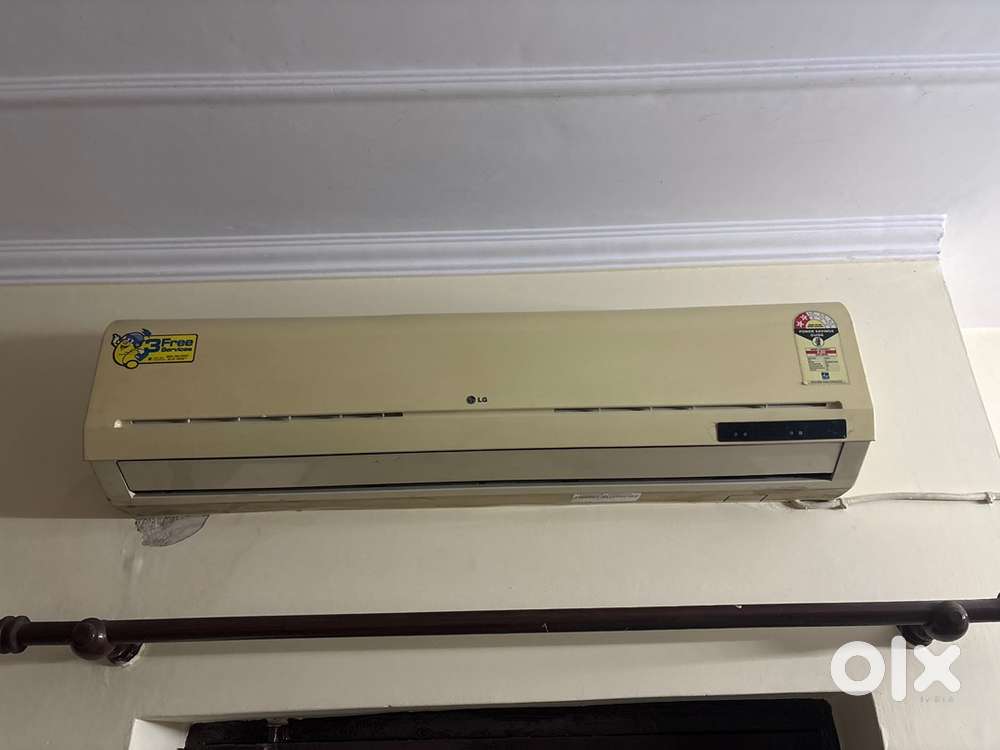 LG 2 Ton working fine