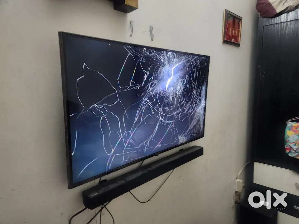 LG LED TV 43 inch smart tv display broken