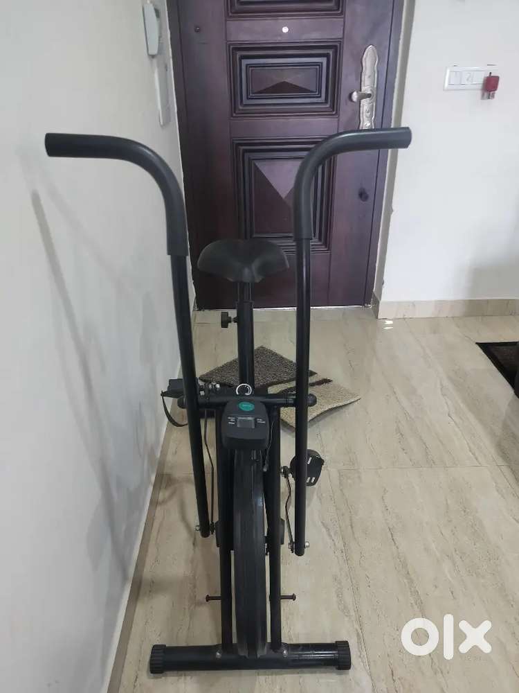 Beat Xp Airbike Exercise Cycle for Workout.