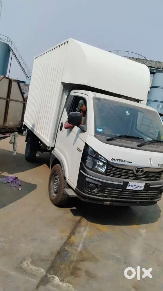Wanted Gorakhpur, U. P. Driver for Tata Intra V50 ( LCV)For GKP Local