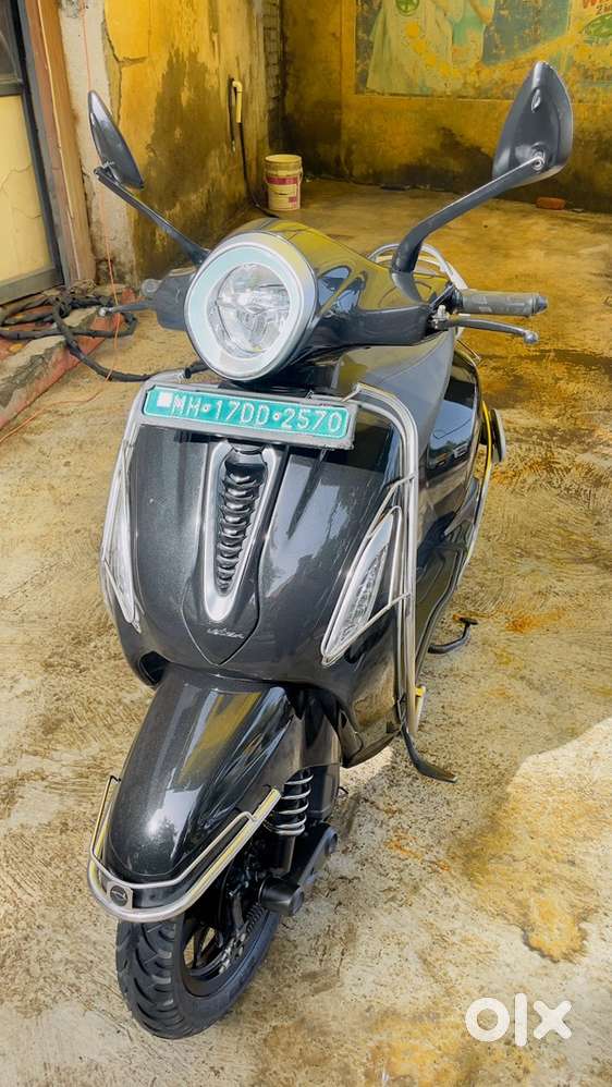 Bajaj chetak urban