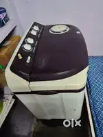 LG WASHING MACHINE 7kg