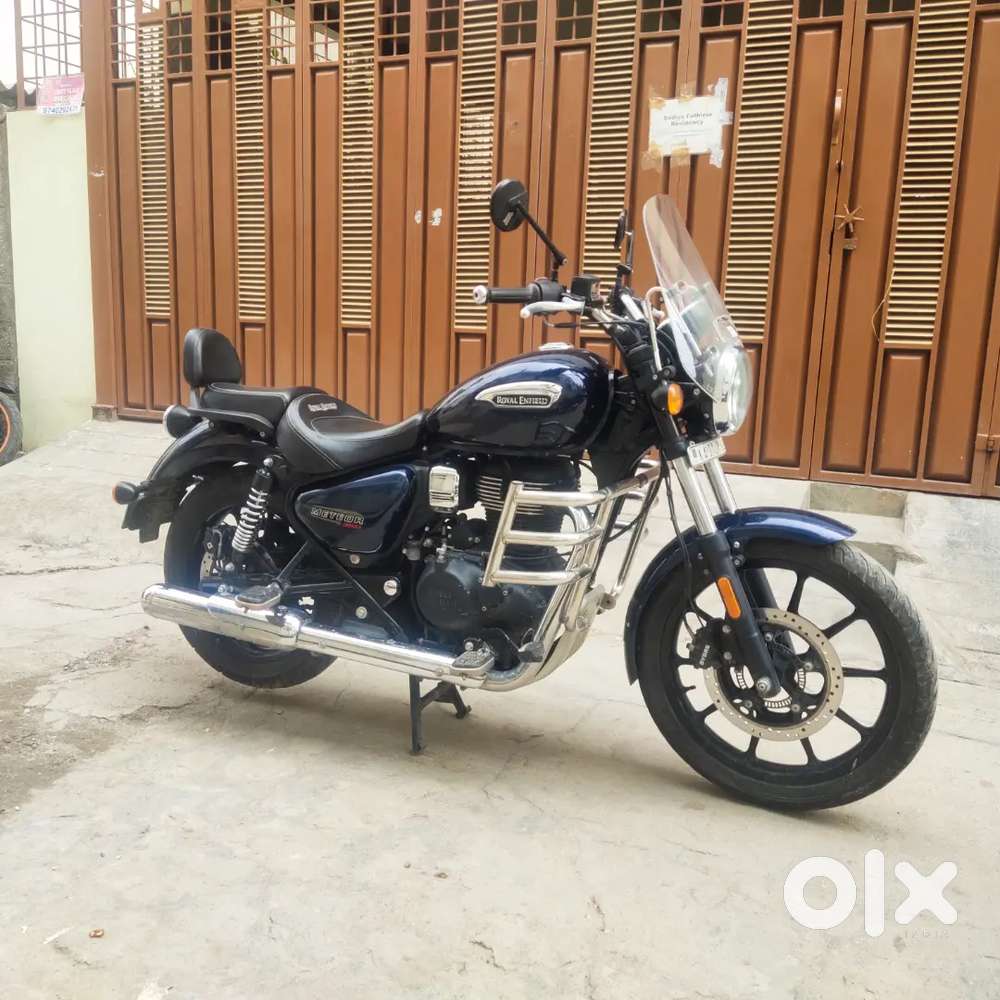 Royal classic media 350 first owner good condition