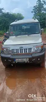 Mahindra bolero pluse 9 seater