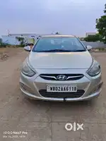 Hyundai Verna 2012