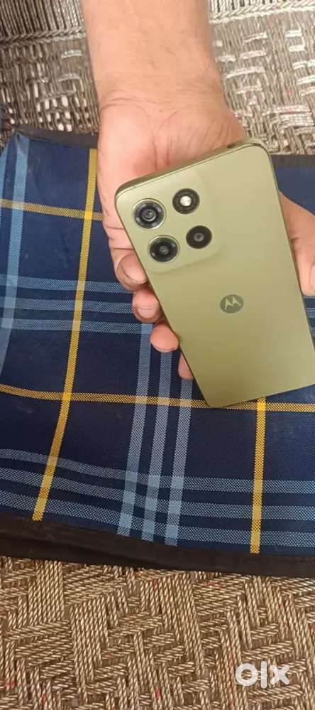 Moto g15 4g 8gb ram 128 Rs 9500