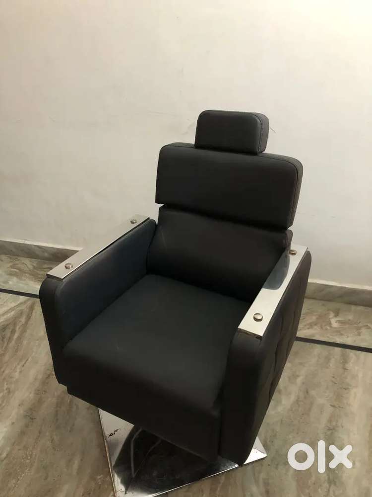 Shampoo session, steamer, sofa seater, Drawer