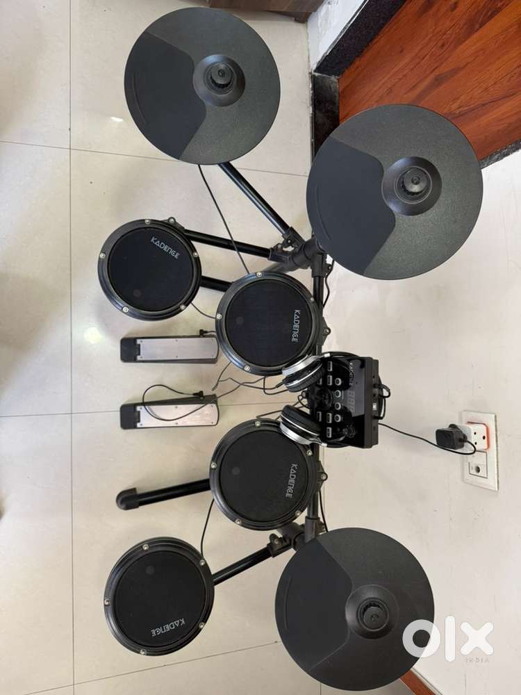 Kadence electric drum kit - unused and mint condition