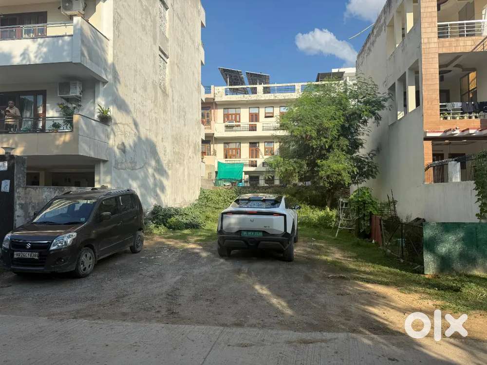 Plot Location	Sector 10A, Gurgaon, Haryana