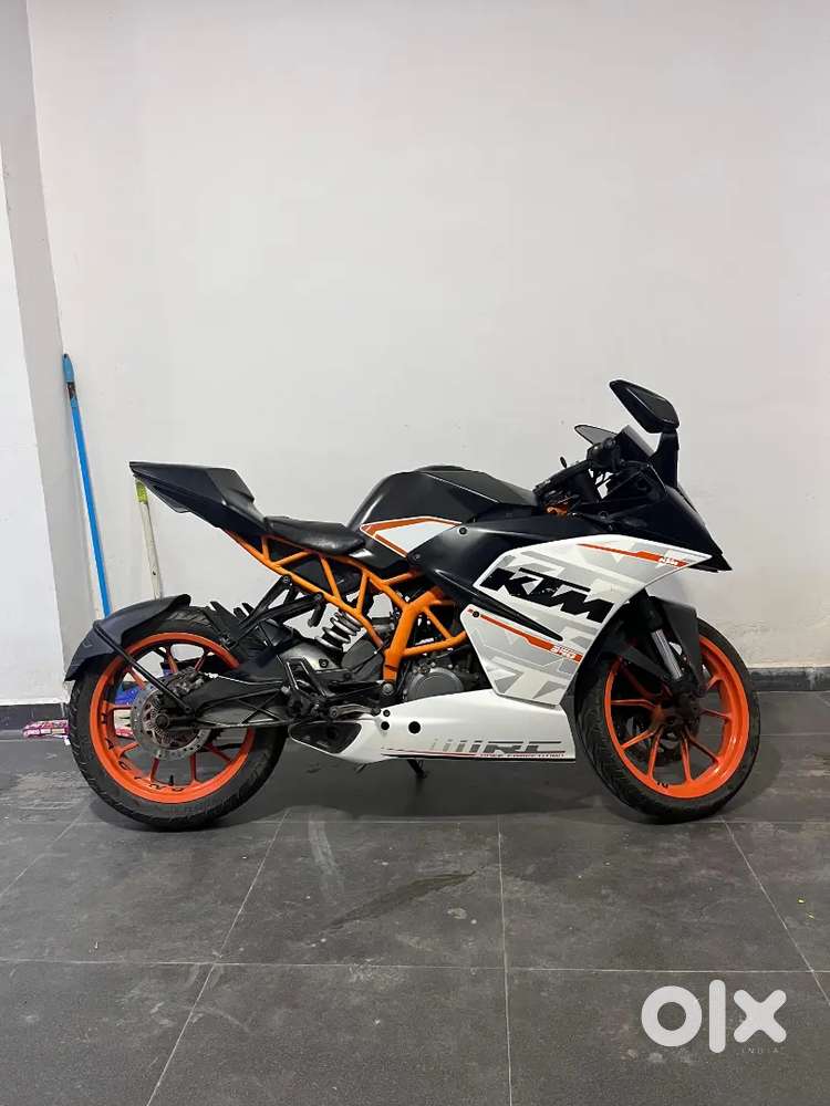 KTM RC 390 bs3 ABS for urgent sale