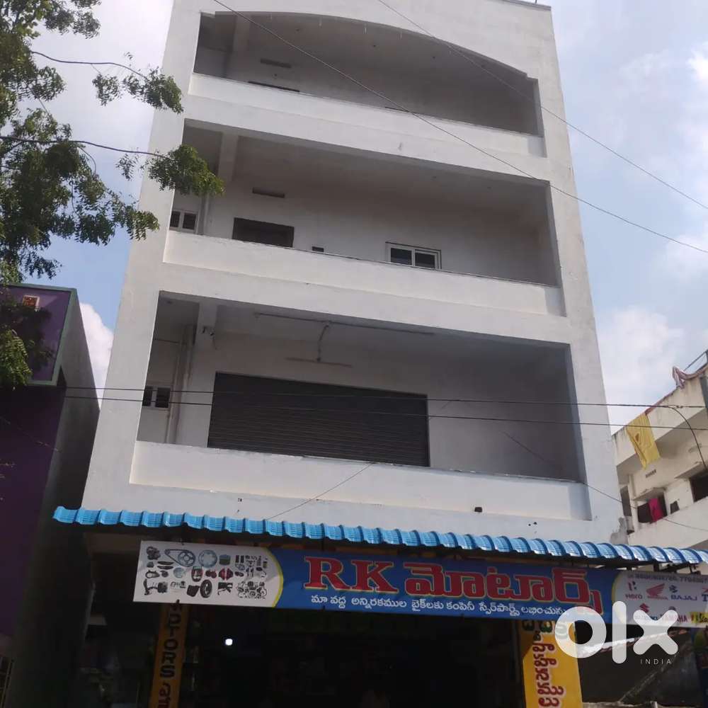 3 stair commercial complex