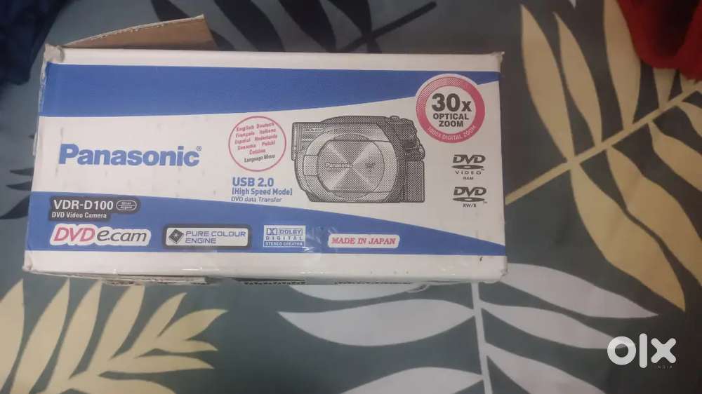 Panasonic VDR D100 DVD Video camera