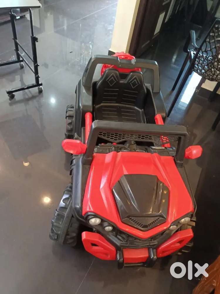 Remote controlled car
