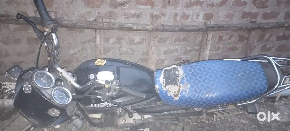 Hero' splendor sale karni hai urgent