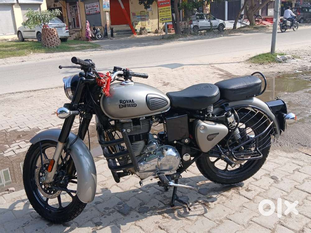 Good condition well maitained 2nd owner