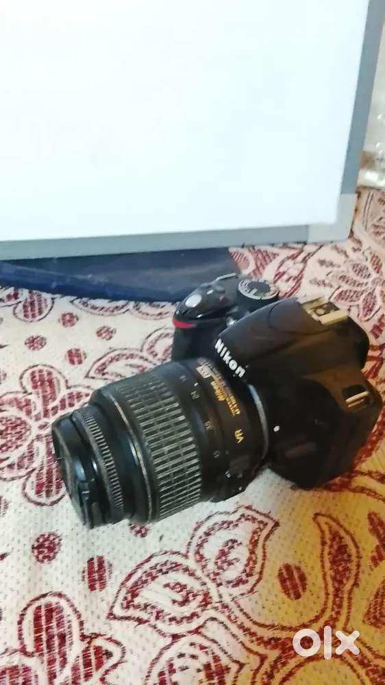 Nikon D3200 DSLR camera with boya mice