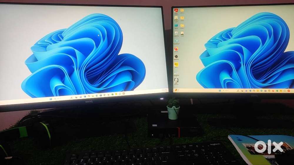 DESKTOP PC AND 2 MONITER AND CHAIER COMPUTER TABELTABEL