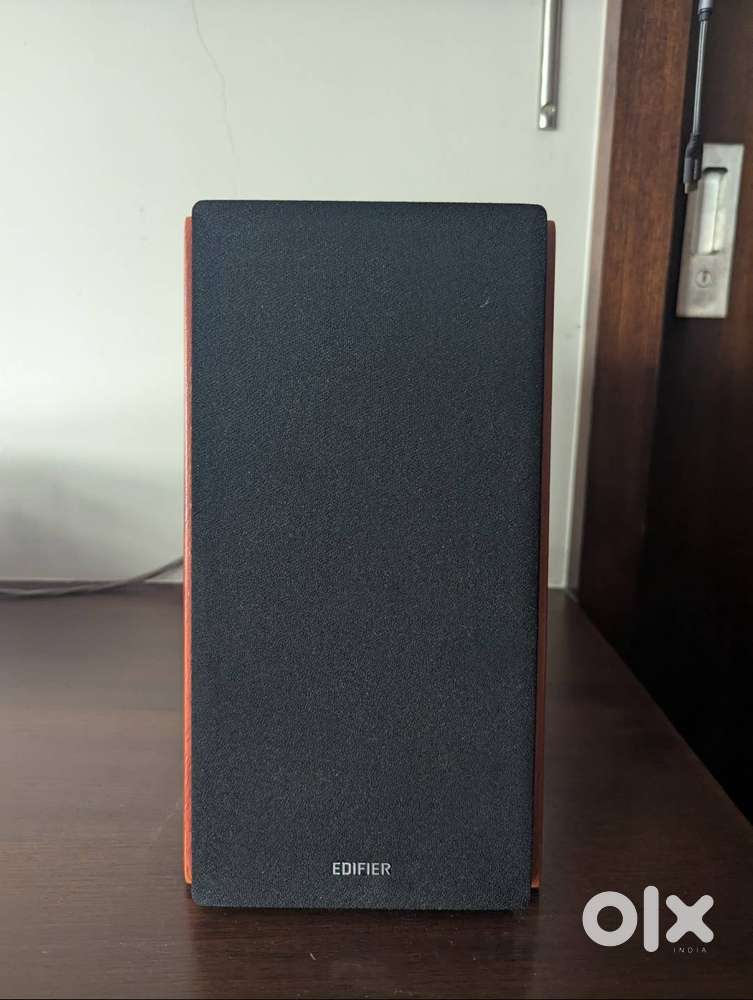 Edifier R2000DB Powered Bluetooth Bookshelf Speakers