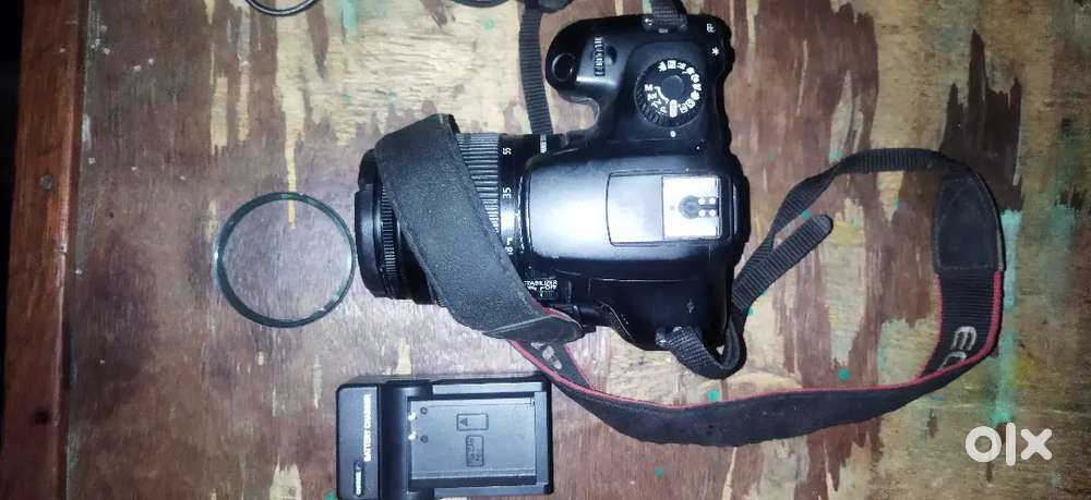 CANON 3000D