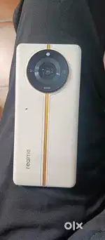 Sale or exchange realme 11pro 8gb 256gb onley one year mobile