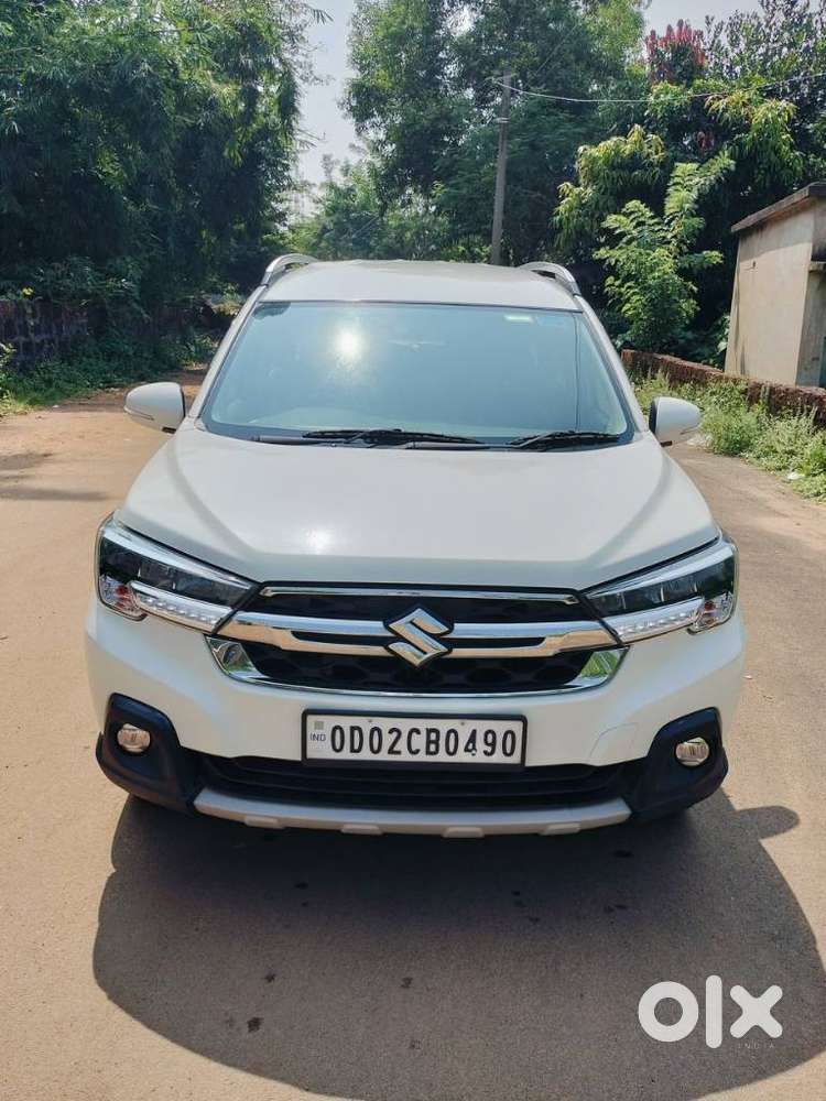 Maruti Suzuki XL6 1.5 Alpha MT, 2022, Petrol