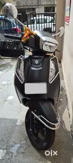 As good as new 500km driven Access 125 SE