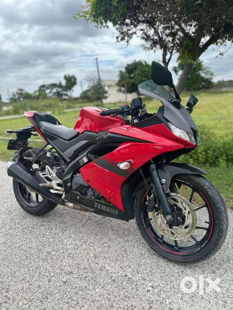 Yamaha R15