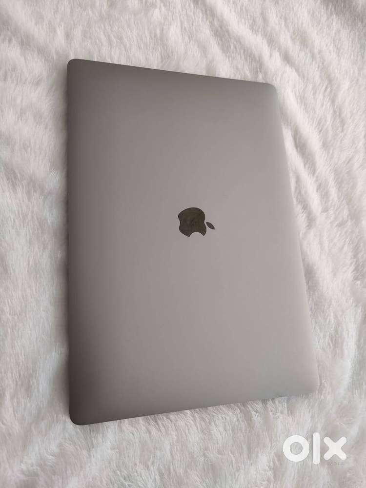 Apple macbook pro A2141 -i7/16GB /512 GB SsdD