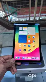 Apple ipad mini 7. A17 pro chip. 128gb wifi like new with all box acc