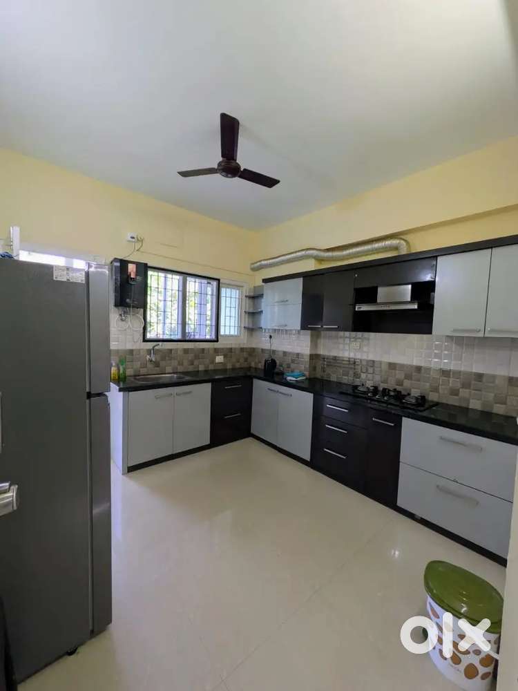 Semi furnished flat Bejai