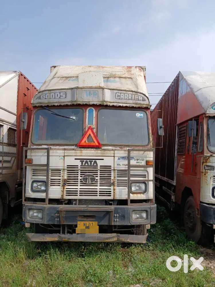 Tata 1918 / 32Ft Container Model 2020