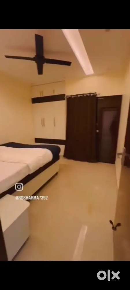 3bhk in mahmoorganj furnished with e d bed 4 ac sofa set d table inver