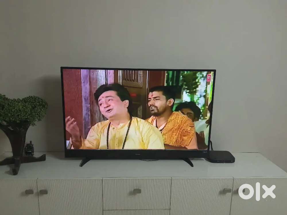 Panasonic 50 inch SMART LED TV