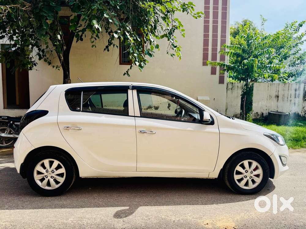 Hyundai i20 2010-2012 1.4 CRDi Sportz, 2012, Diesel