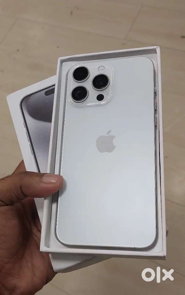 Iphone 15 pro max in good condition with bill and box 512gb