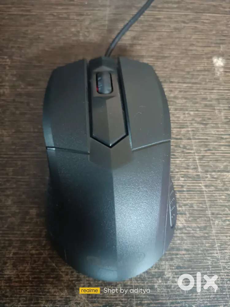 Quantum mouse at good condition new mouse