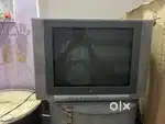LG TV .. sell karna kay 2500