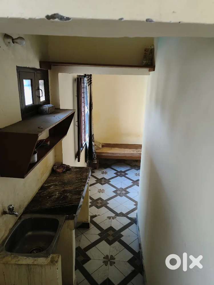 Two rooms set available