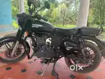 A 500 cc engine a classic stealth black design a 5 speed transmission