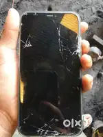 Face id on disply creak h batter 74%