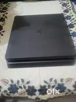 Urgent Sell PS4 slim 1tb with 17 games worth 20k+