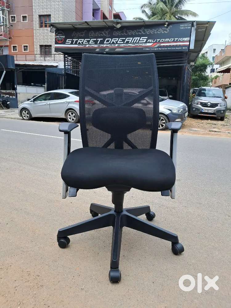 Refurbished Merryfair branded office chairs available in low price