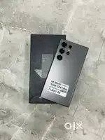 Selling my old iPhone sumsang s23 ultra Need urgent money