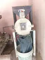 Pulverizer machine