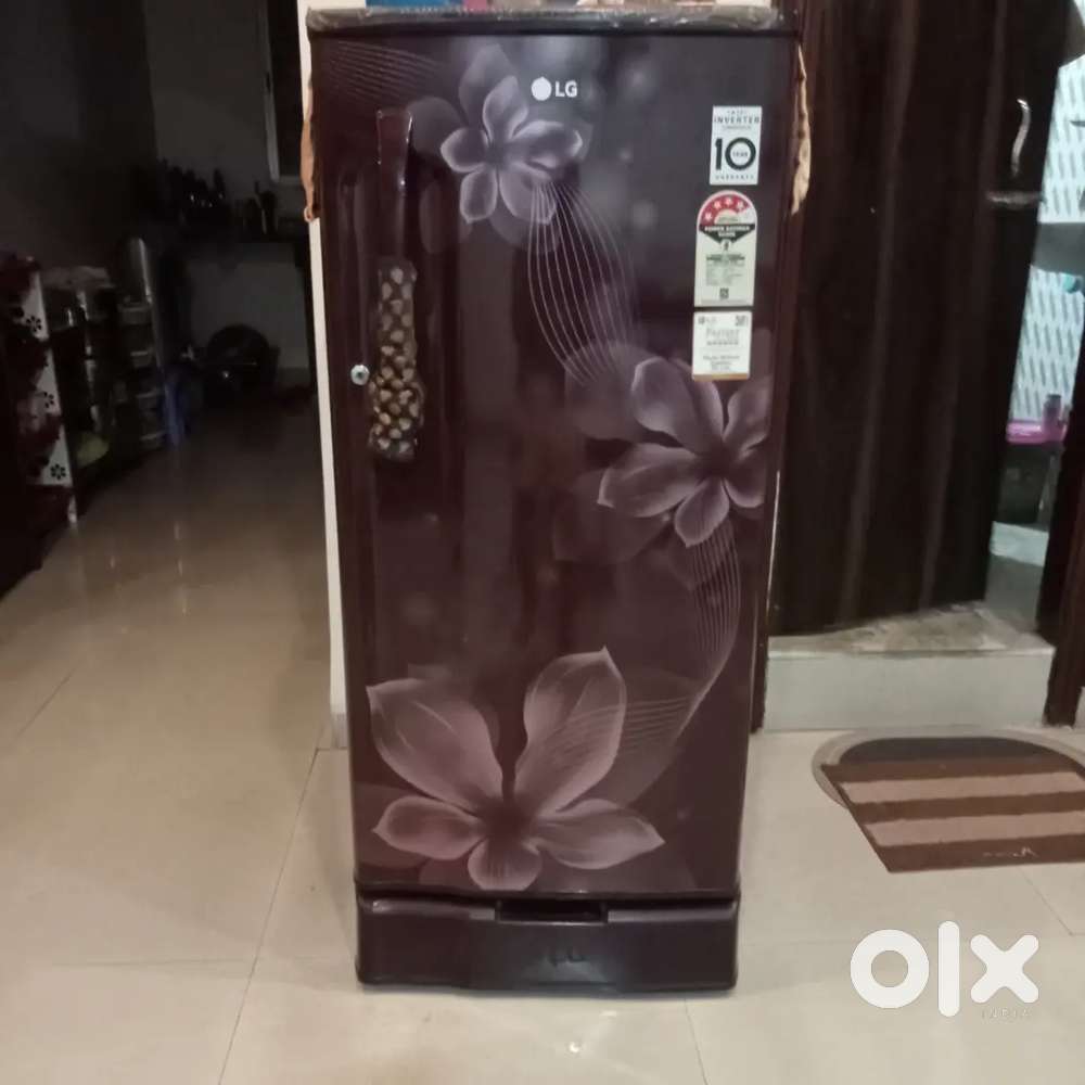 Selling refrigerator lg