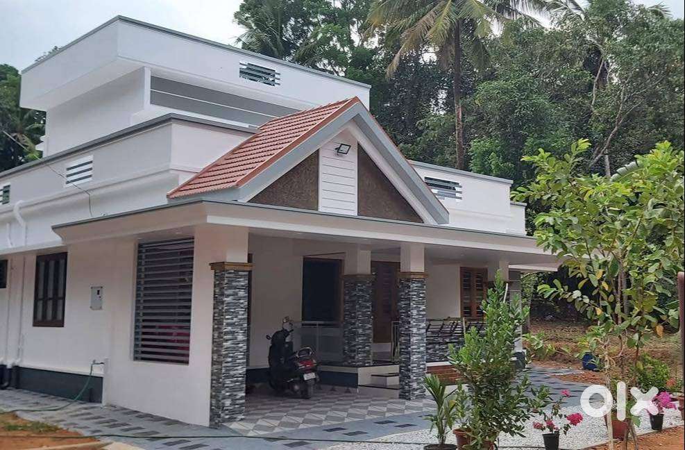 പാലക്കാട് ഒറ്റപ്പാലം സമീപത്തായി പ്രീമിയം വില്ല സ്വന്തമാകാം