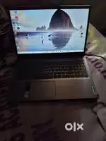Lenovo( ideaPad 3 15IAU7 U6 )